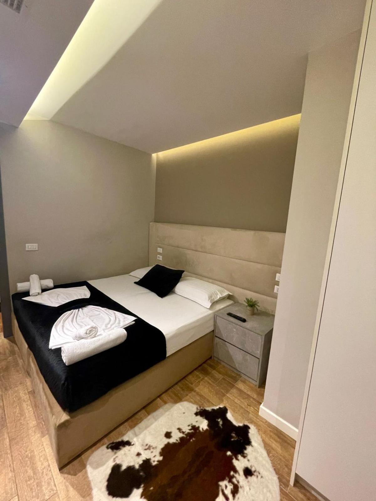 Premium City Studio & Suite Tirana Extérieur photo