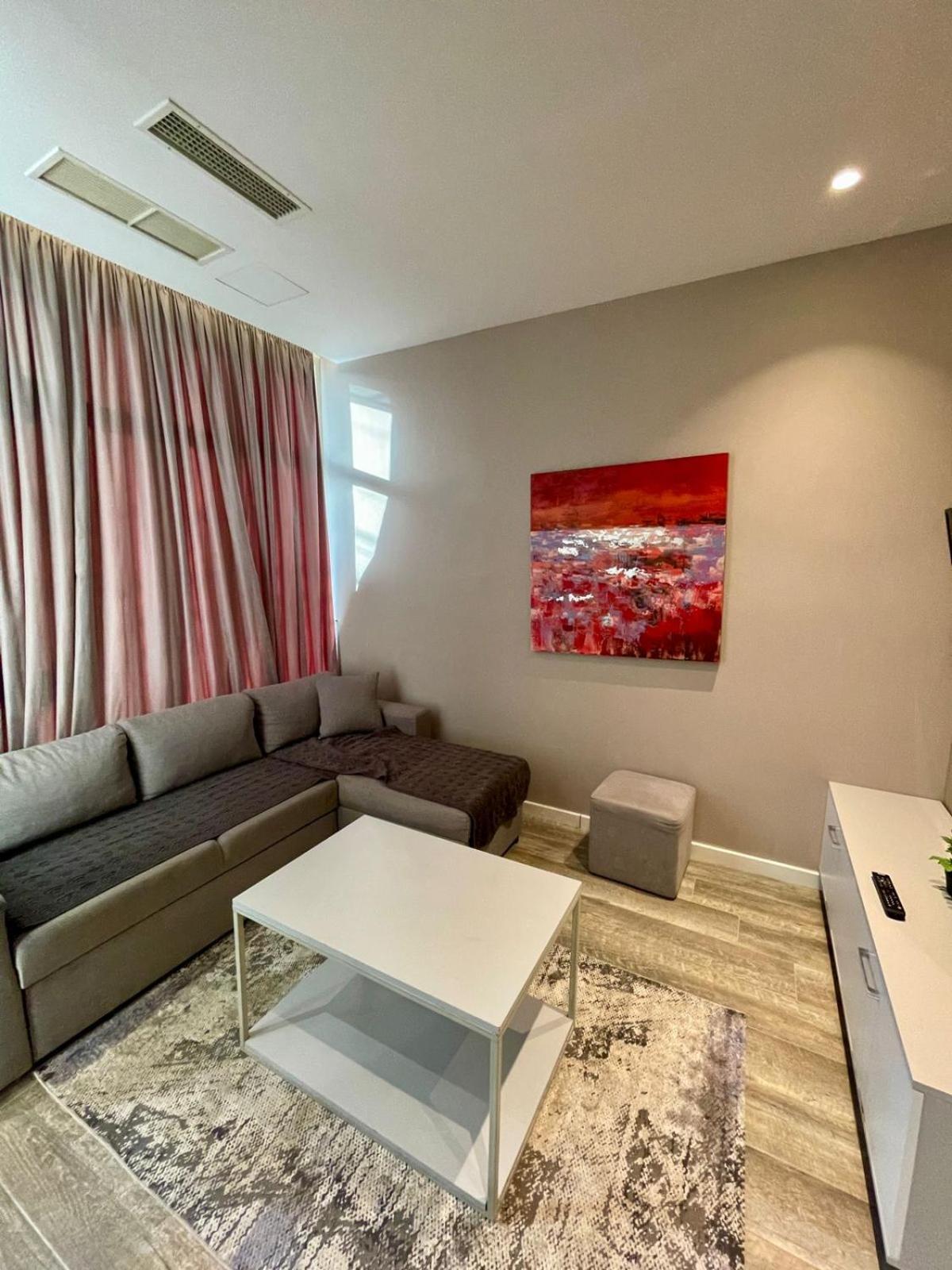 Premium City Studio & Suite Tirana Extérieur photo